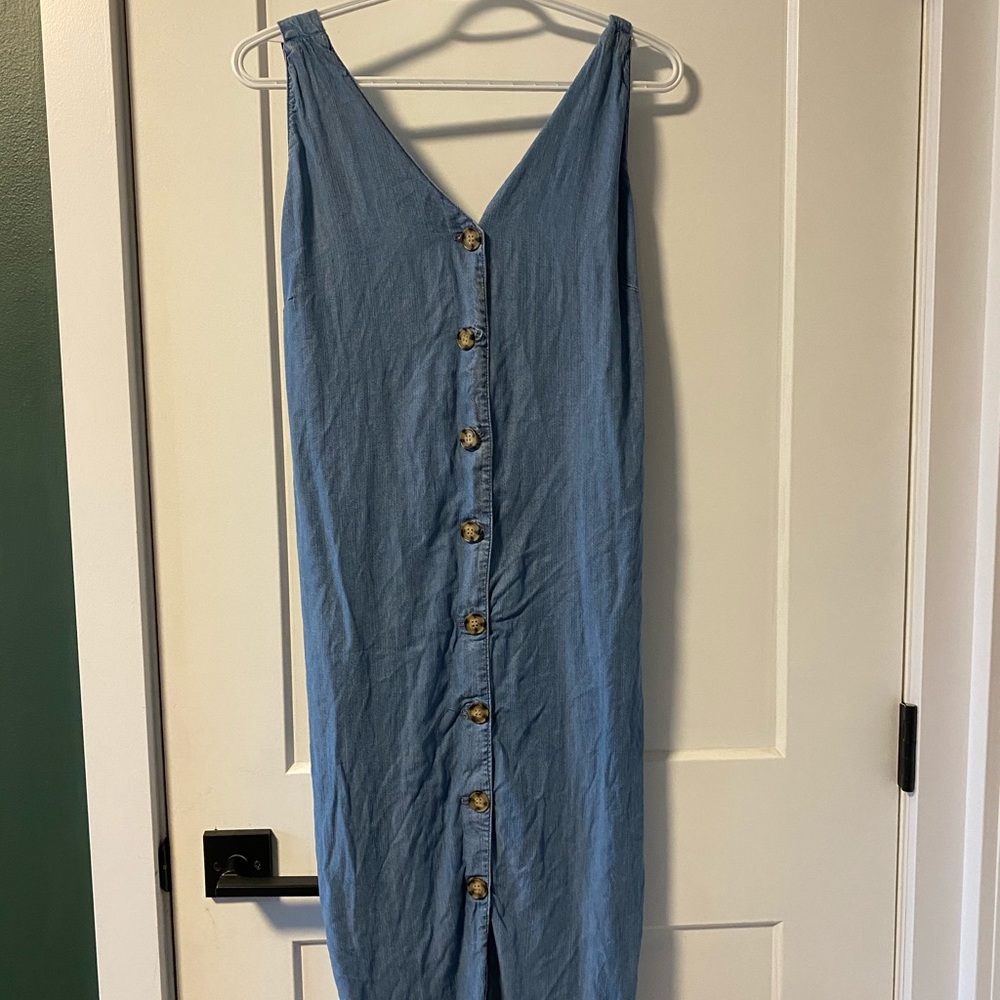 Staccato Jean Dress with buttons